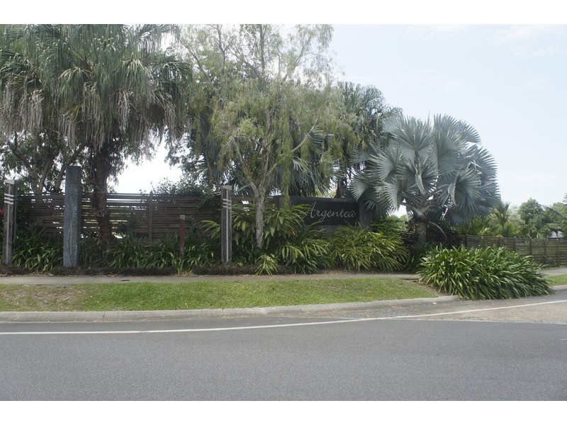 4b  Litara Court, Palm Cove QLD 4879