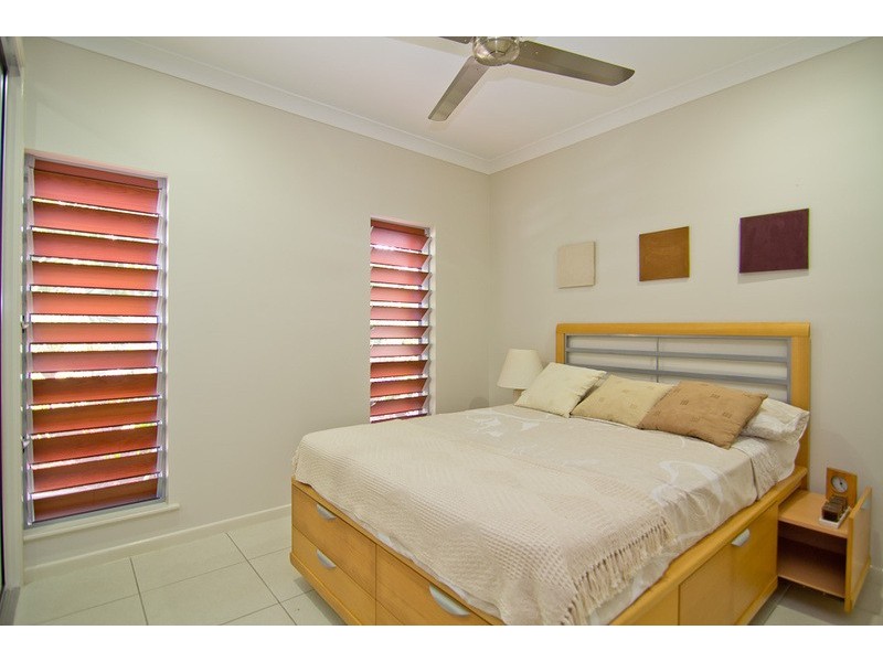 12 Litara Court, Palm Cove QLD 4879