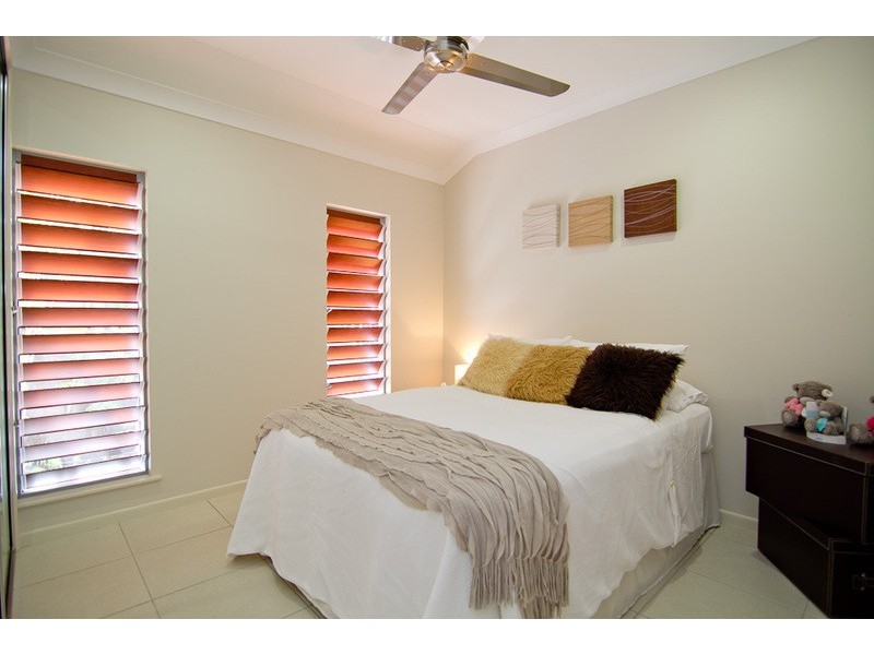 12 Litara Court, Palm Cove QLD 4879