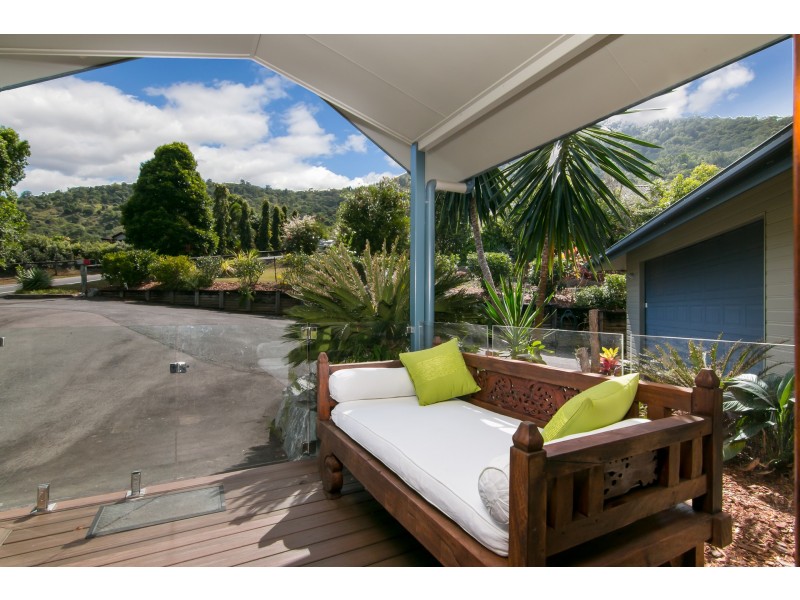 2-4 Kirrima Court, Redlynch QLD 4870