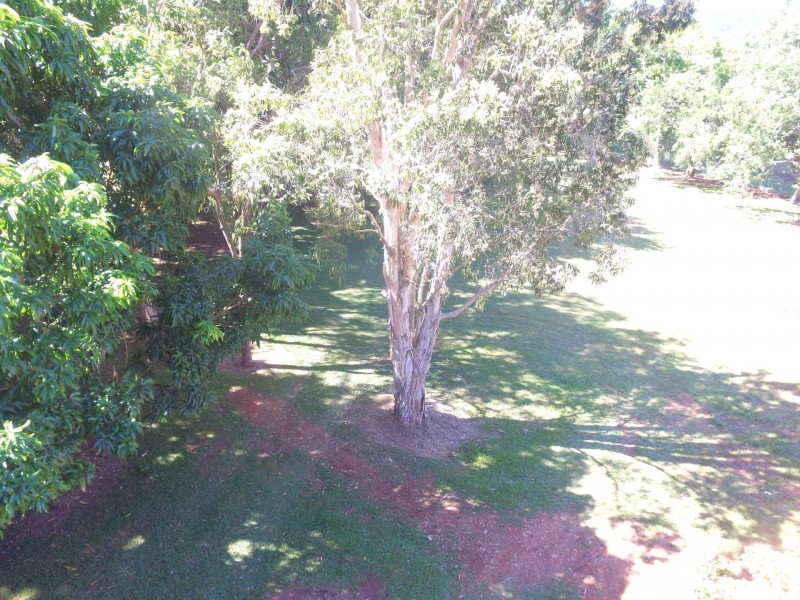 49-51 ( Lot 25) Robb Rd, Redlynch QLD 4870