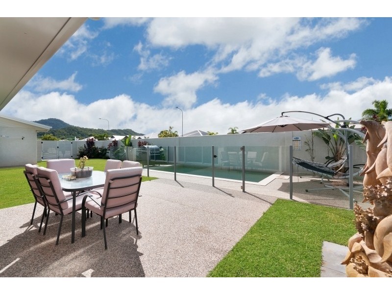 1  Gurrumbah Link, Smithfield QLD 4878