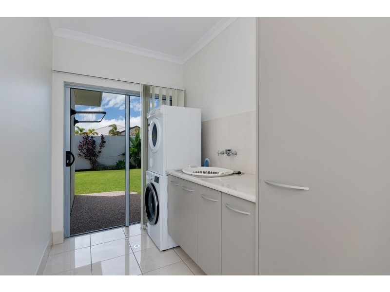 1  Gurrumbah Link, Smithfield QLD 4878