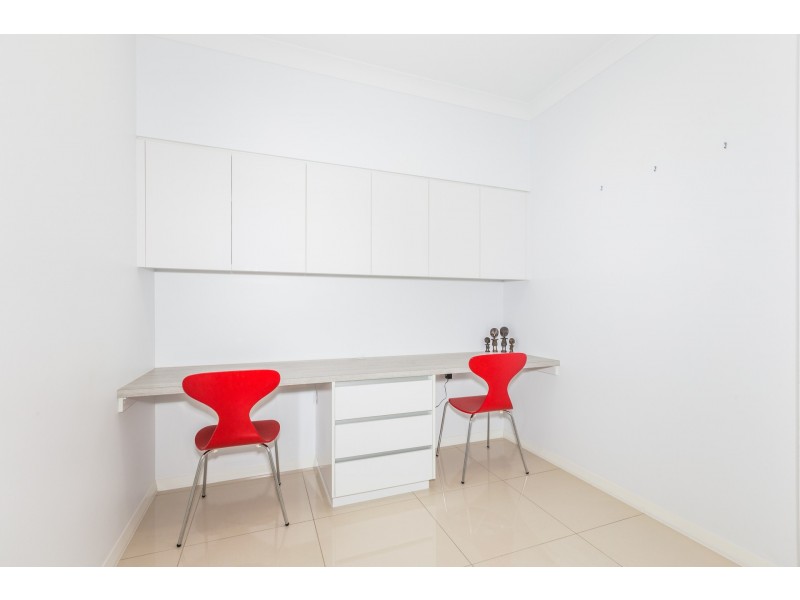 18 Iridescent Drive, Trinity Park QLD 4879