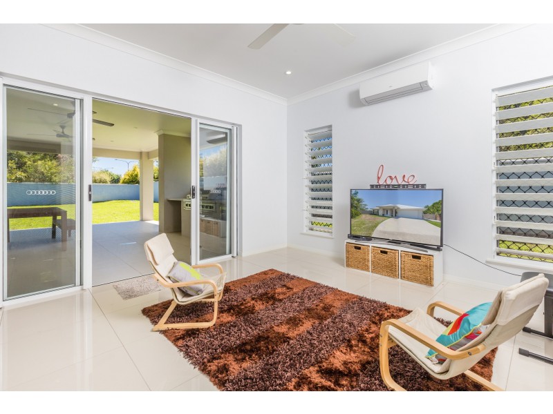 18 Iridescent Drive, Trinity Park QLD 4879