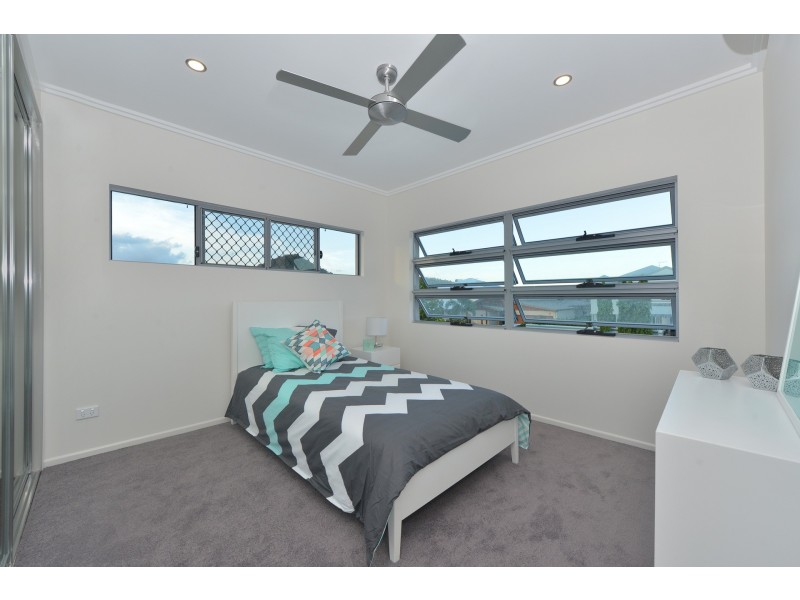 100 Harbour Drive, Trinity Park QLD 4879