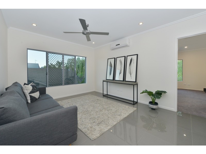 100 Harbour Drive, Trinity Park QLD 4879