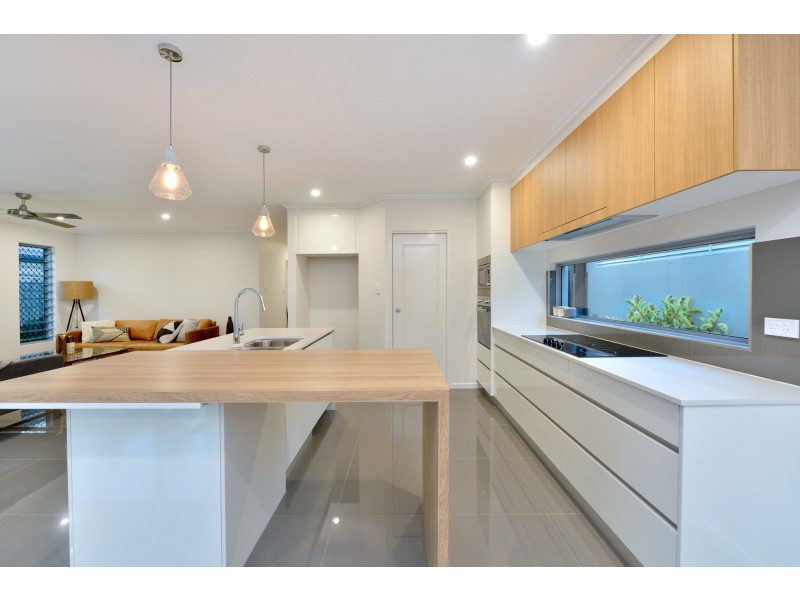 100 Harbour Drive, Trinity Park QLD 4879