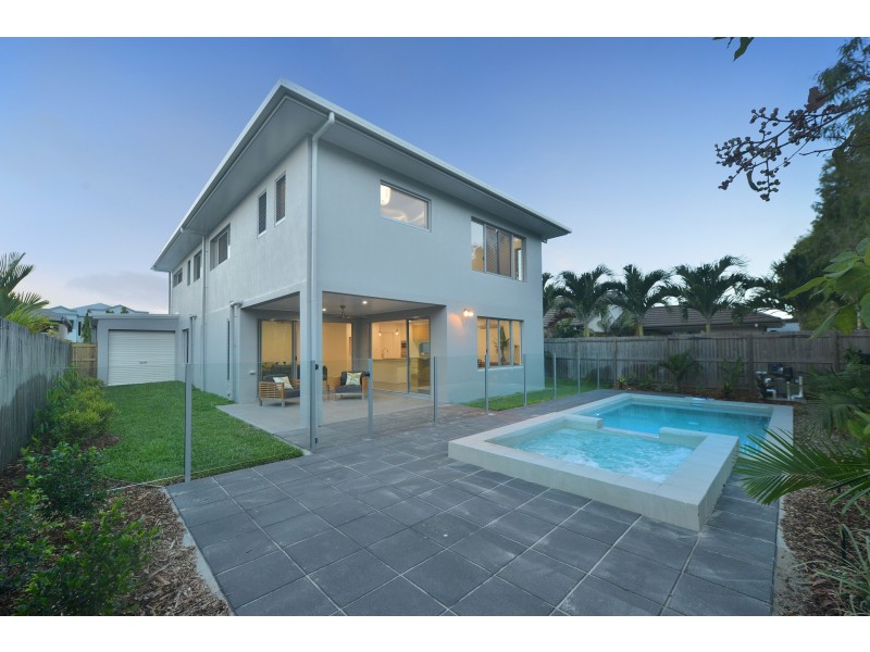 100 Harbour Drive, Trinity Park QLD 4879