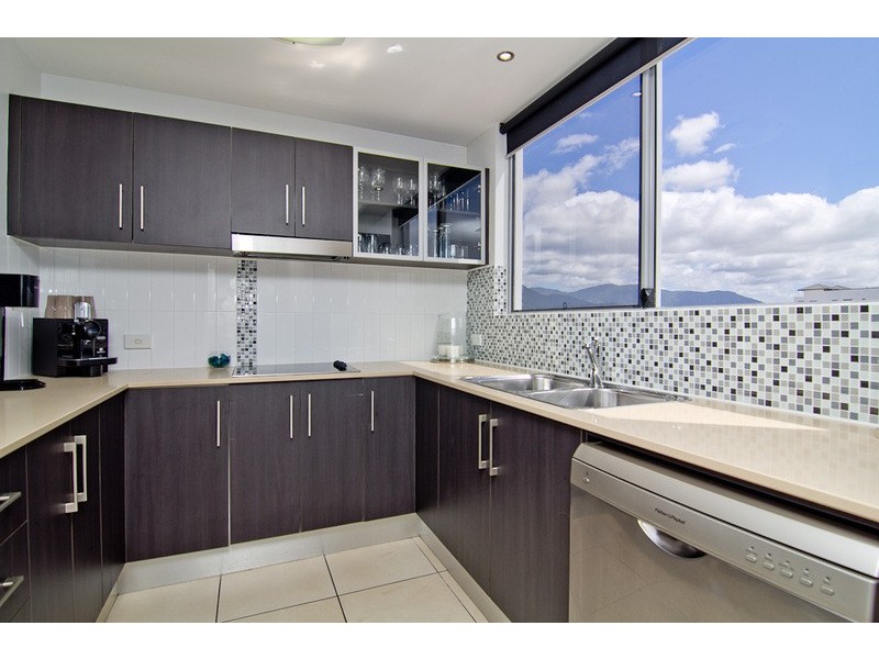 402/125  Grafton Street, Cairns City QLD 4870