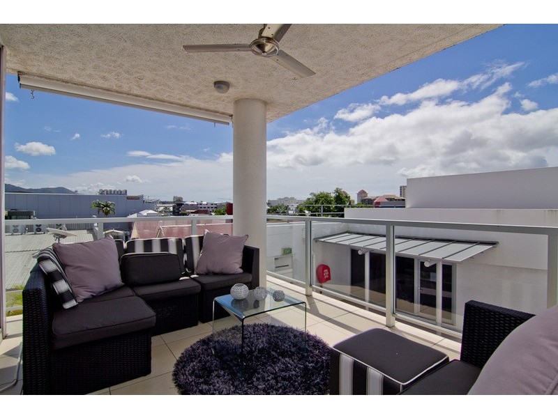 402/125  Grafton Street, Cairns City QLD 4870