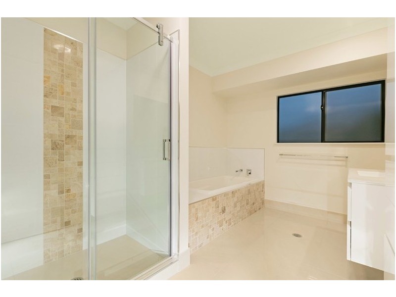 2 Beachfront Avenue, Trinity Beach QLD 4879