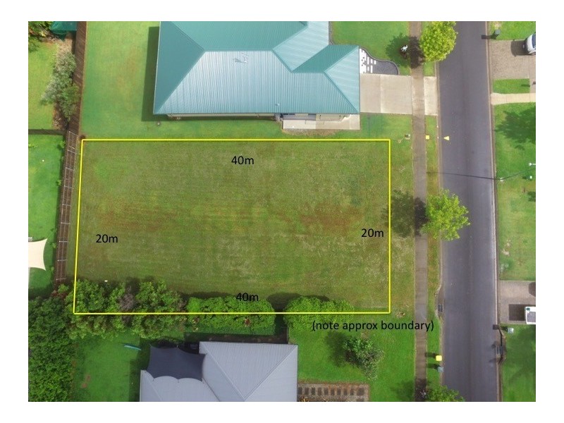 27 Riflebird Cres, Mossman QLD 4873