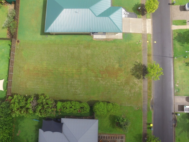 27 Riflebird Cres, Mossman QLD 4873