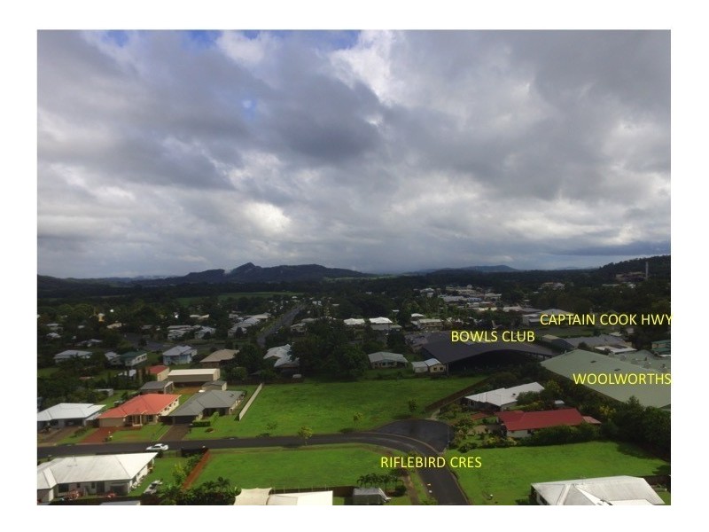27 Riflebird Cres, Mossman QLD 4873