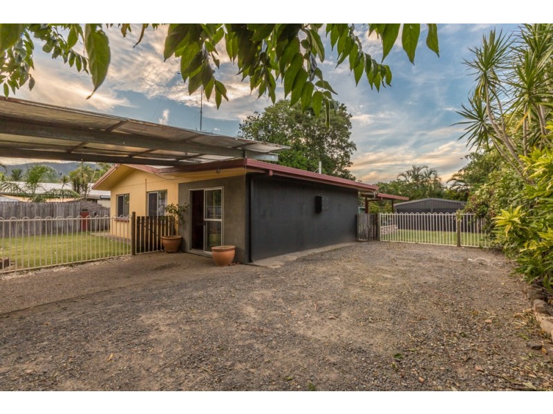 128 Reed Road, Trinity Park QLD 4879