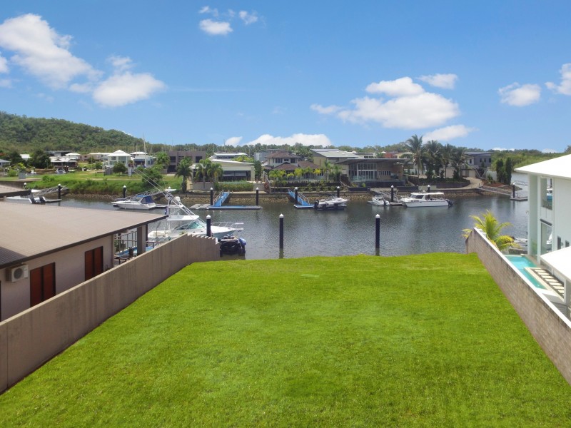 Lot Lot 50, 8 Brindabella Quay, Trinity Park QLD 4879