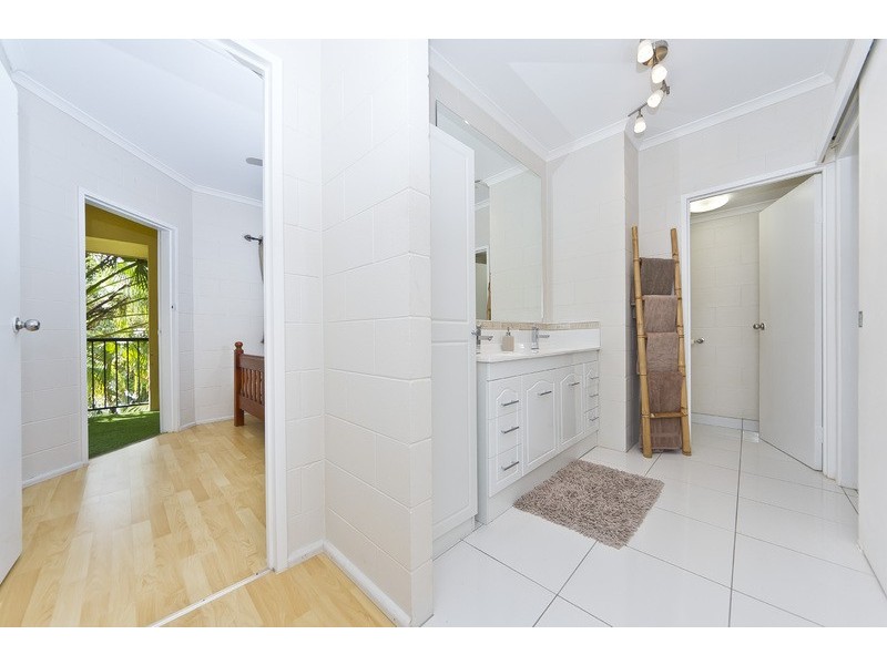 6/13-17  Oyster Court, Trinity Beach QLD 4879