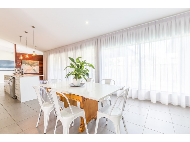 104 Roberts Drive, Trinity Beach QLD 4879