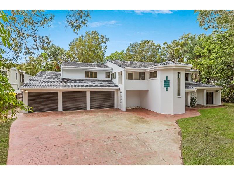 38 Kewarra St, Kewarra Beach QLD 4879