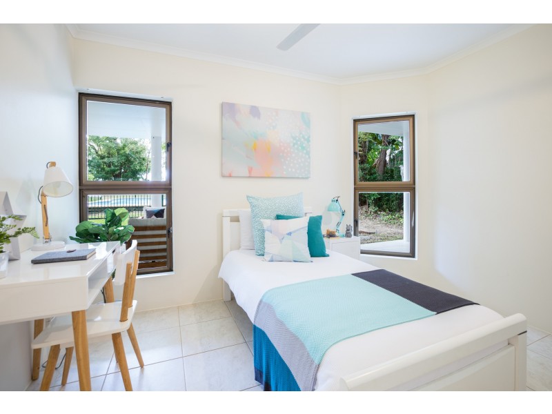 38 Kewarra St, Kewarra Beach QLD 4879