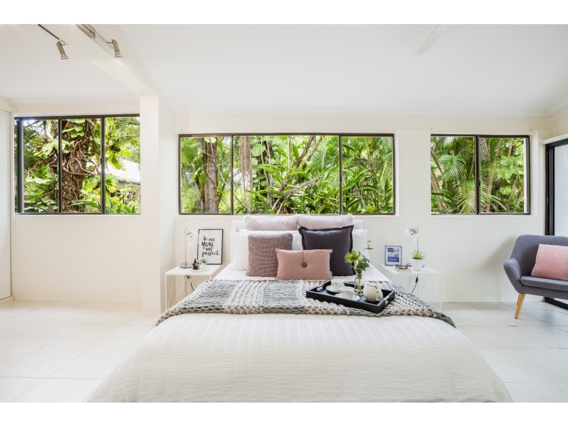 38 Kewarra St, Kewarra Beach QLD 4879