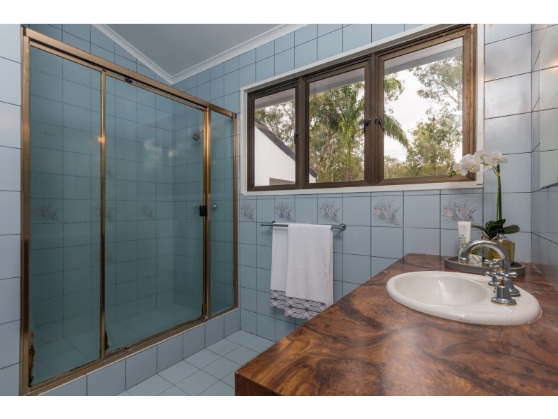 38 Kewarra St, Kewarra Beach QLD 4879