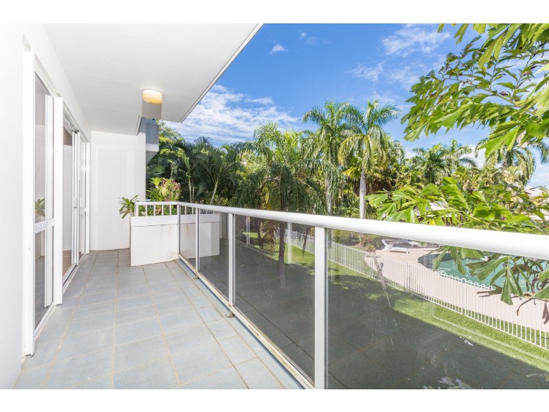 316/305 Coral Coast Drive, Palm Cove QLD 4879