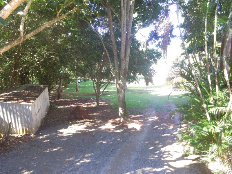 49 Robb Road, Redlynch QLD 4870