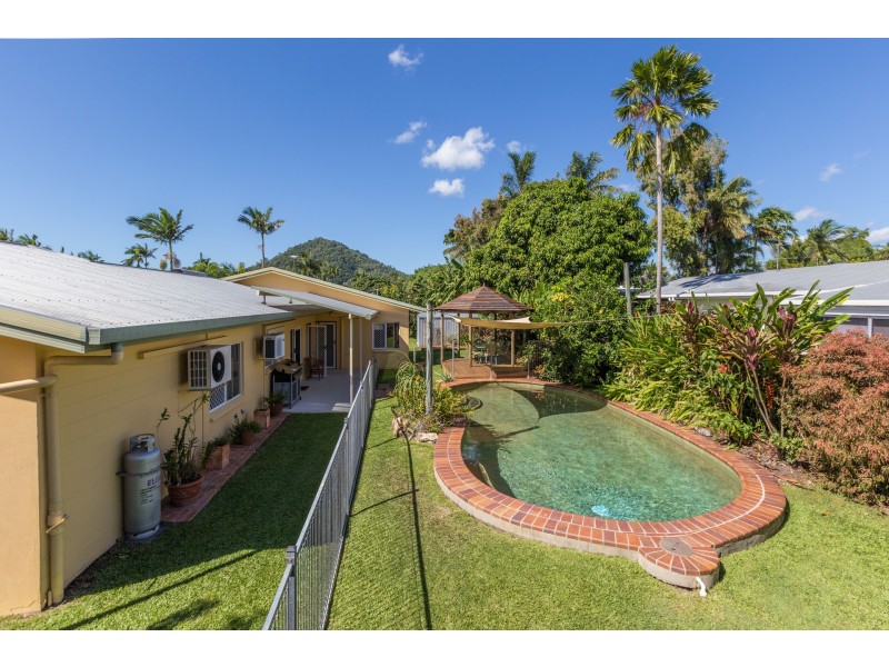 11 Mahab Street, Kewarra Beach QLD 4879