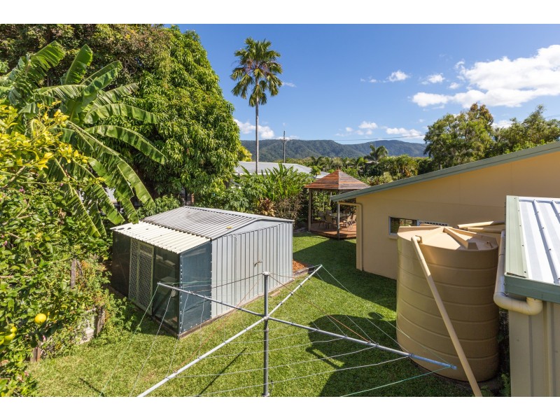 11 Mahab Street, Kewarra Beach QLD 4879
