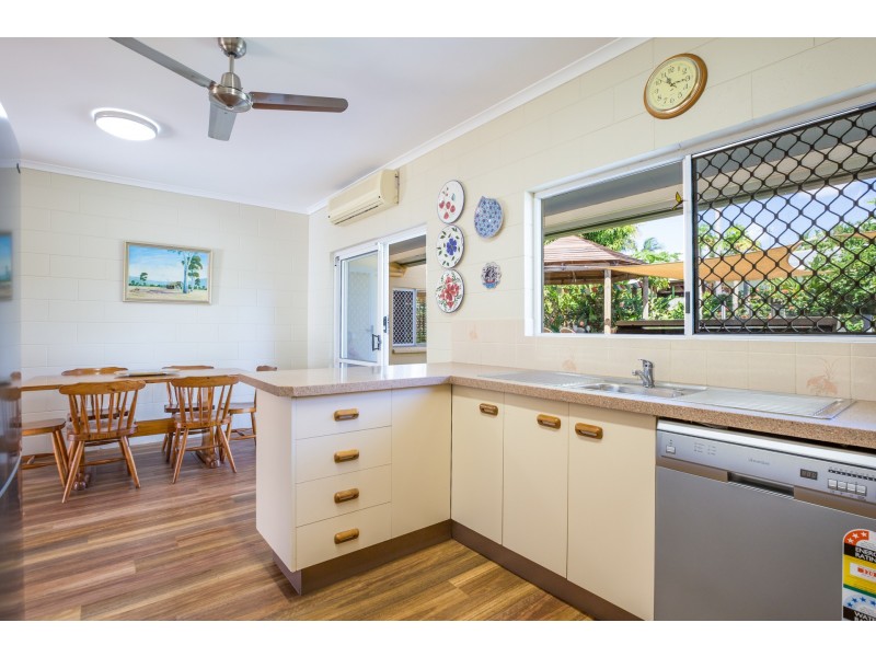 11 Mahab Street, Kewarra Beach QLD 4879