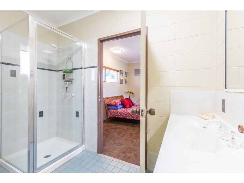 11 Mahab Street, Kewarra Beach QLD 4879