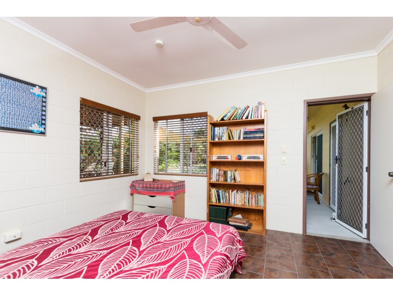 11 Mahab Street, Kewarra Beach QLD 4879