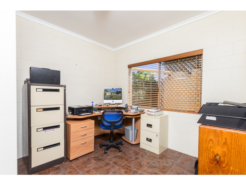 11 Mahab Street, Kewarra Beach QLD 4879