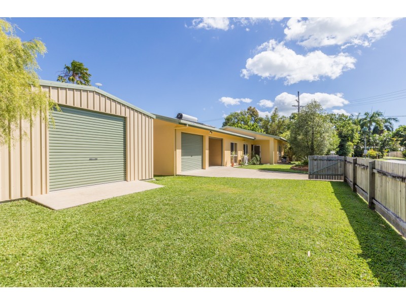 11 Mahab Street, Kewarra Beach QLD 4879
