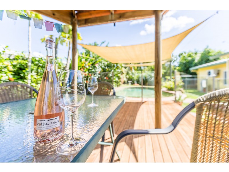 11 Mahab Street, Kewarra Beach QLD 4879