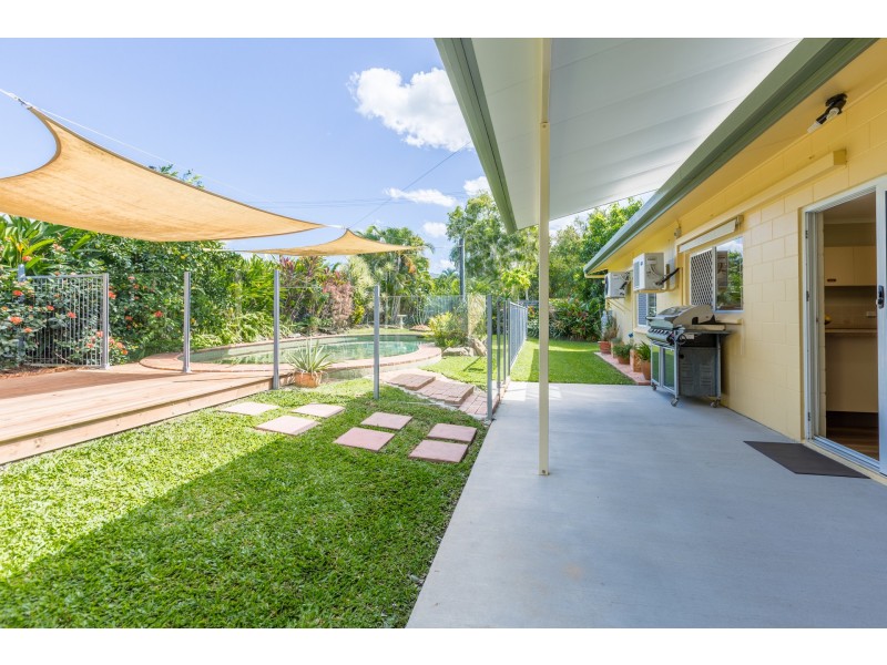 11 Mahab Street, Kewarra Beach QLD 4879