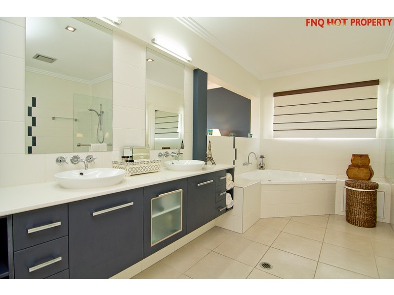 59 Harbour Drive, Trinity Park QLD 4879