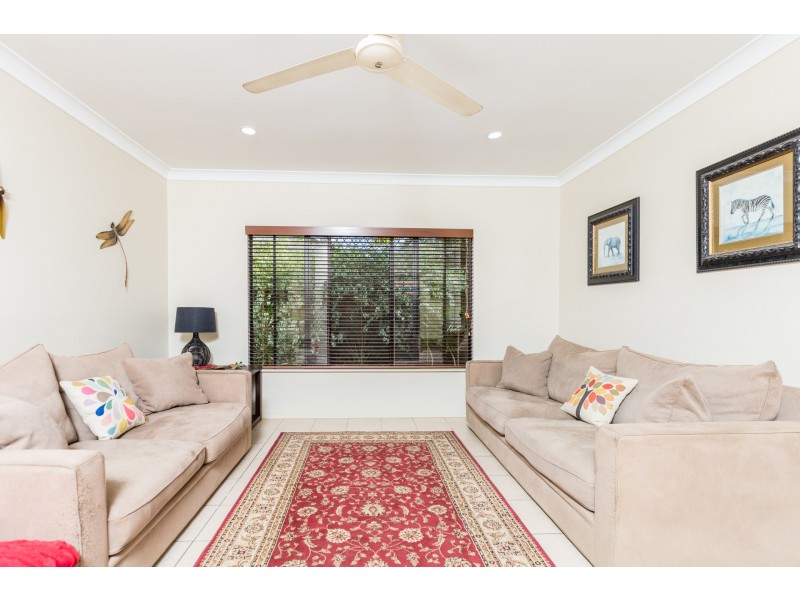 9 Cable Close, Kewarra Beach QLD 4879