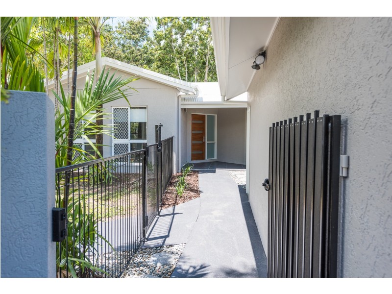 28 Lamb Street, Smithfield QLD 4878