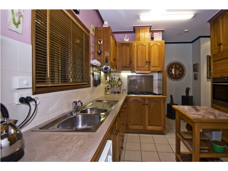 11 Margo Street, Yorkeys Knob QLD 4878