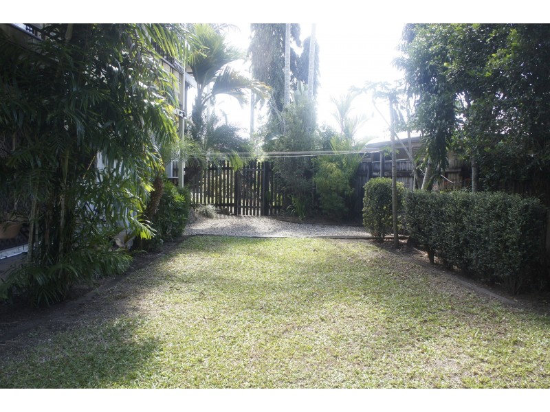 11 Margo Street, Yorkeys Knob QLD 4878