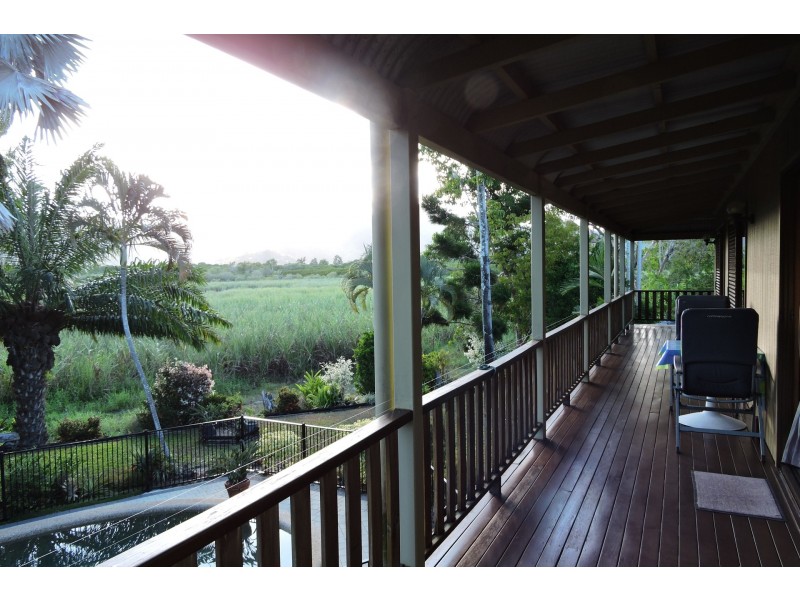 11 Margo Street, Yorkeys Knob QLD 4878