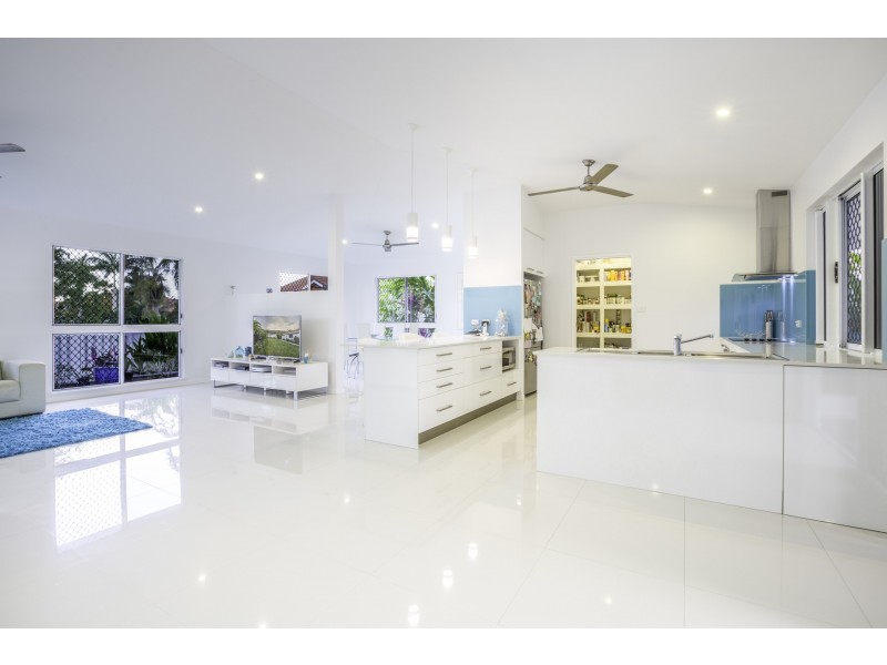 41 Hibiscus Court, Kewarra Beach QLD 4879