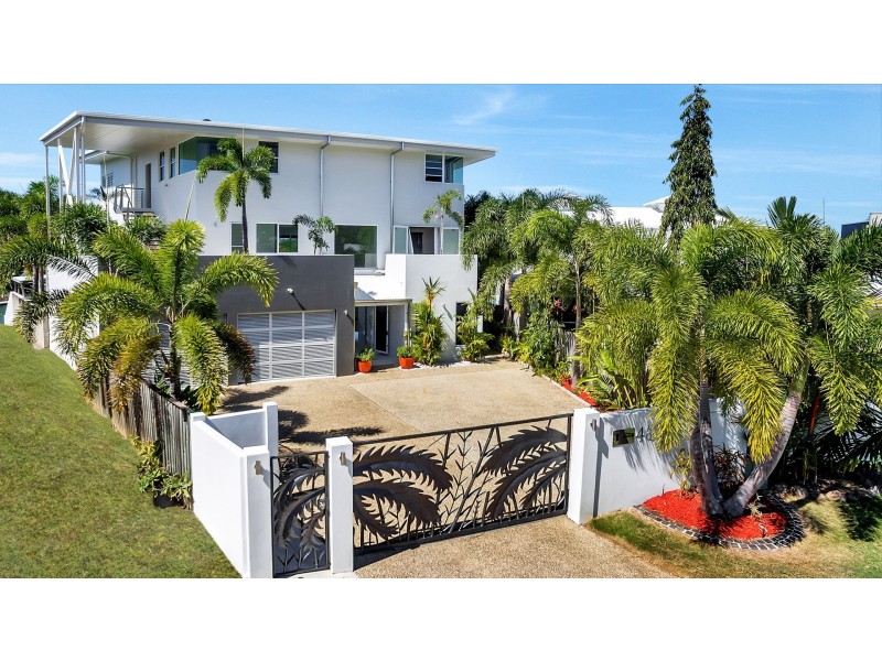 4 Apollo Quay, Trinity Park QLD 4879