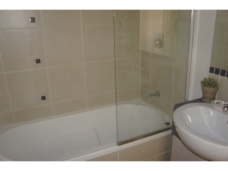 2/40-46 Intake Road, Redlynch QLD 4870