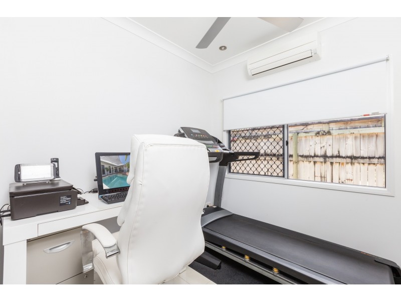 9 Bowline Close, Trinity Beach QLD 4879