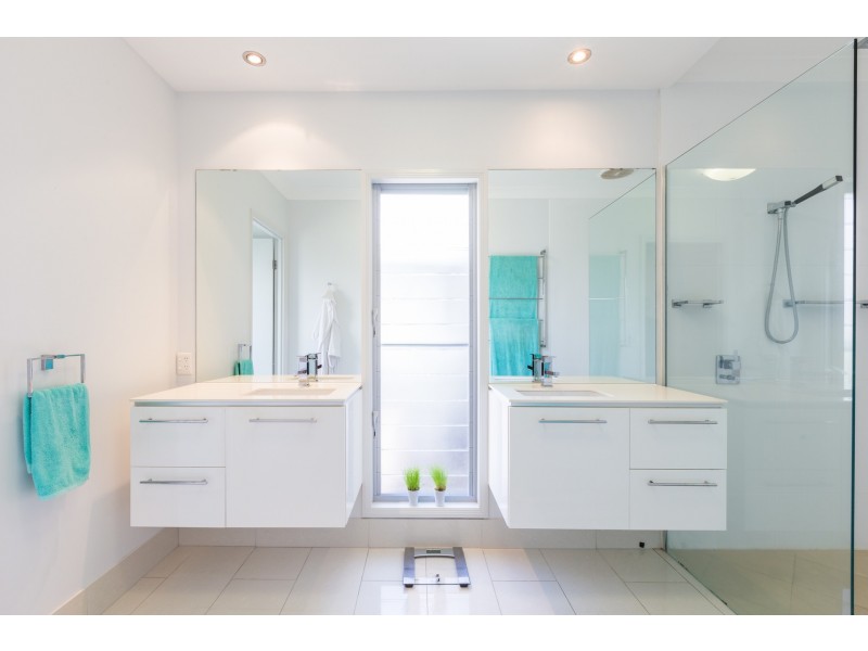 9 Bowline Close, Trinity Beach QLD 4879