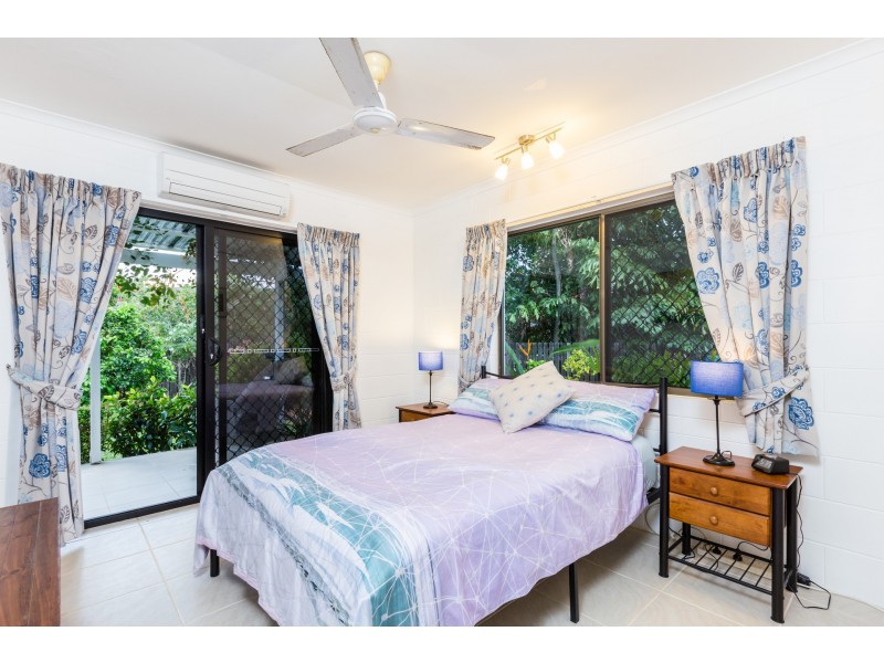 13 Trochus Close, Trinity Beach QLD 4879